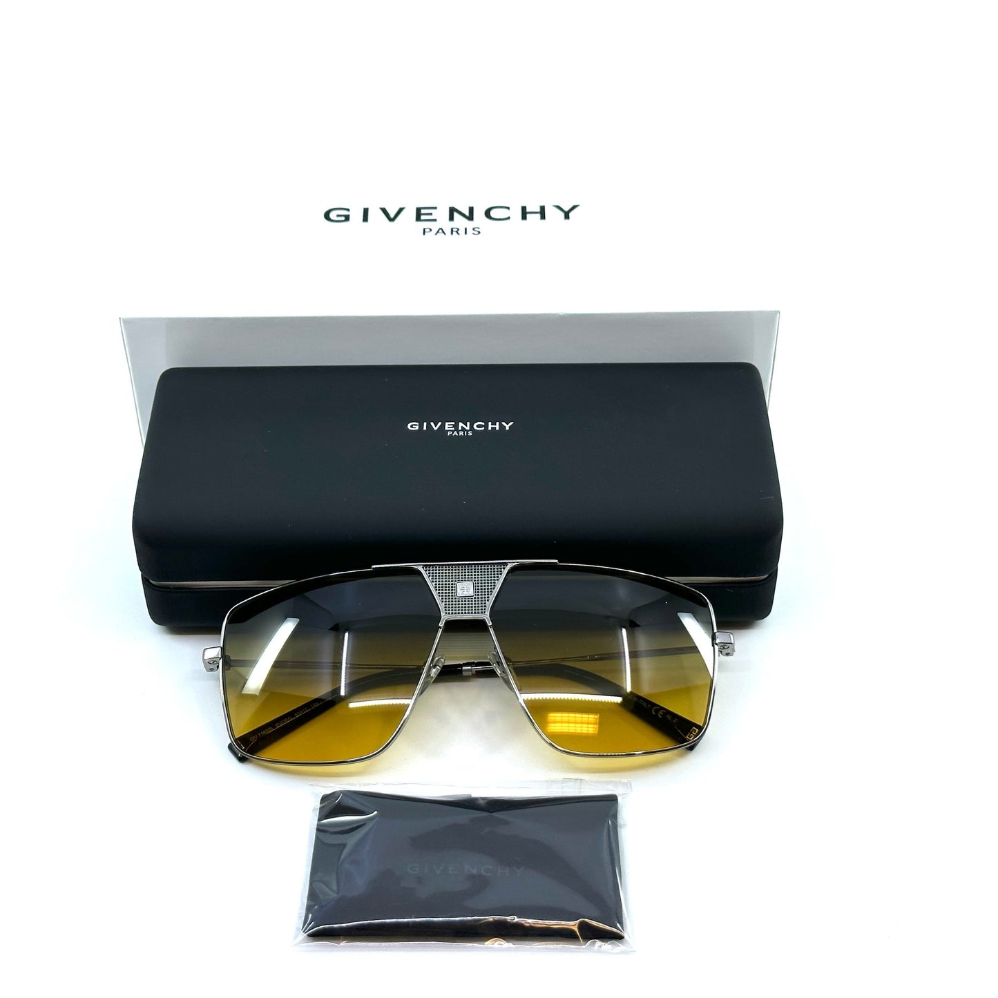 GIVENCHY GV 7162/S sunglasses